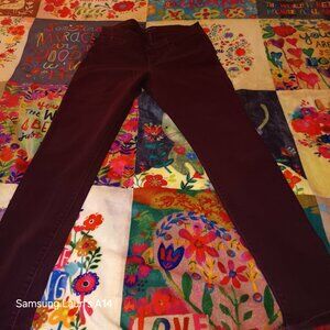 Rock & Republic Skull Maroon Jeans size 8